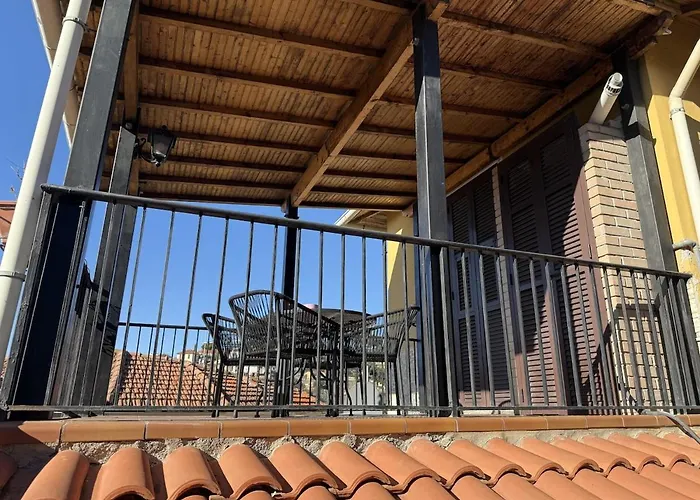Apartament Host4u - Vista Meravigliosa Su - The Piano